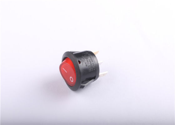 Waterproof conduzido em volta do interruptor de balancim